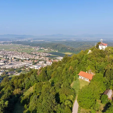 بيت للعطل Old Castle *