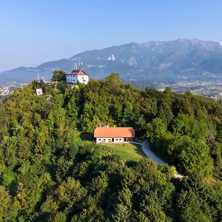 Сasa de vacaciones Old Castle