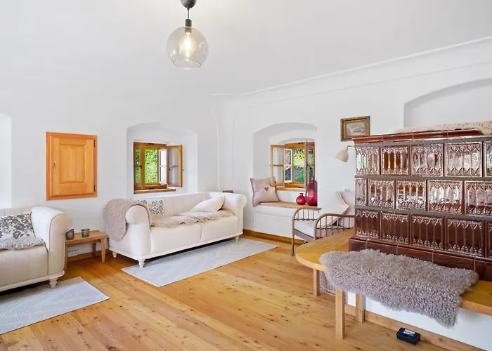 Old Castle Ferienhaus *